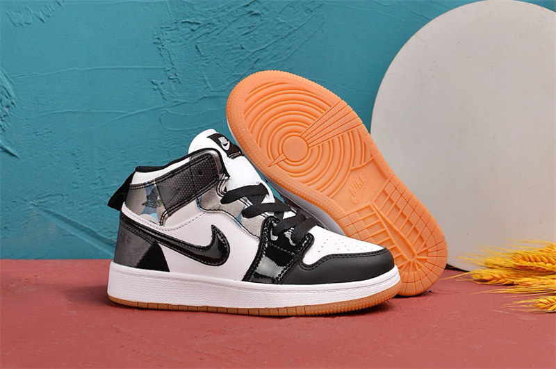 Youth Running Weapon Air Jordan 1 Black/White Shoes 0147 Youth Running Weapon Air Jordan 1 Black/White Shoes 0147